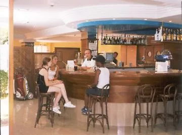 高尔夫海滩酒店 圣蓬萨
