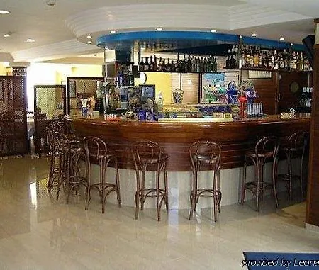 高尔夫海滩酒店 圣蓬萨